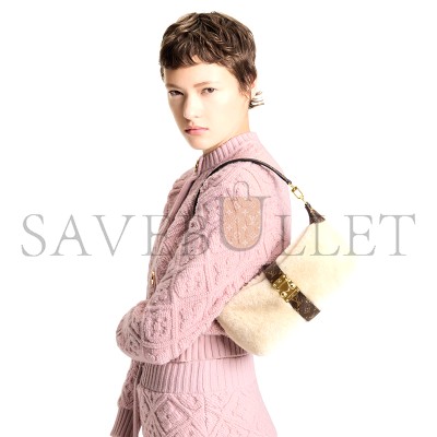 LOUIS VUITTON POCHETTE MIA M26245 (22*14.5*8cm) LOUIS VUITTON POCHETTE MIA M26245 (22*14.5*8cm)